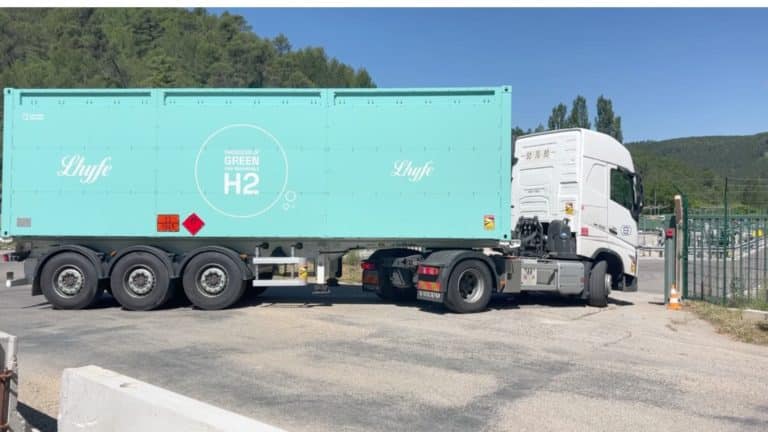Fot. Le-camion-transportant-l-hydrogene-le-13-juin-2024-a-Geomethane/Lhyfe