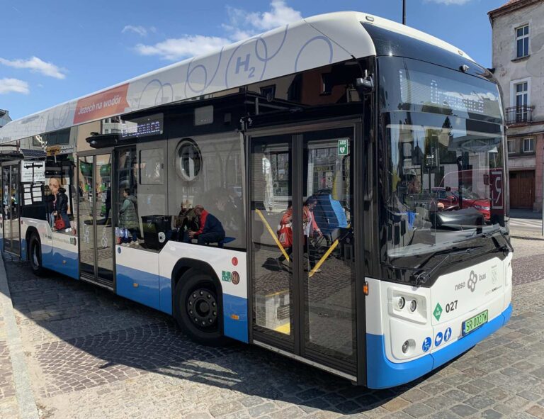 Kolejnych 14 autobusów wodorowych na rybnickich liniach, fot. Wacław Troszka