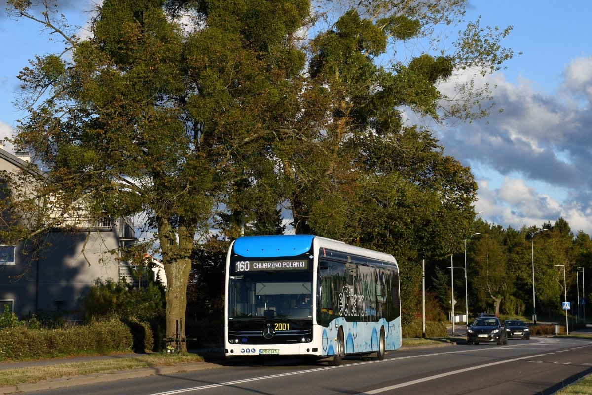 Elektryczny autobus eCitaro Fuel Cell odbywa jazdy testowe na ulicach Gdyni. (fot. Paweł Misiak/PKM Gdynia)