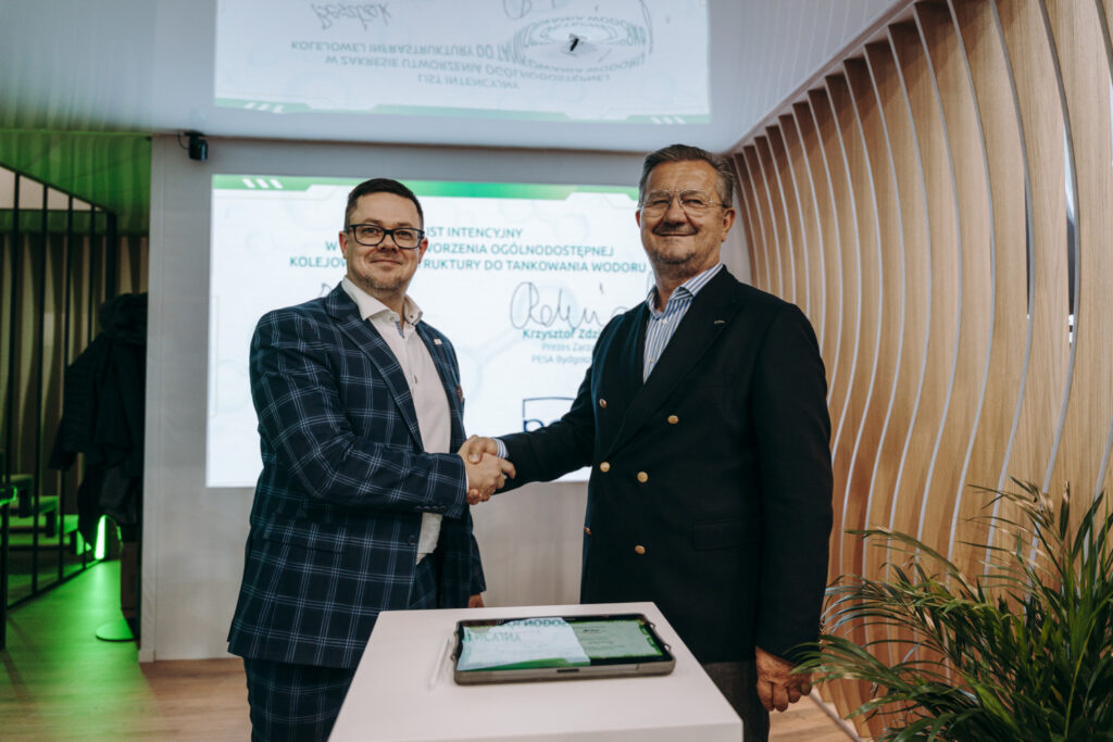 PGE Energetyka Kolejowa oraz PESA Bydgoszcz będą rozwijać infrastrukturę wodorową dla kolei