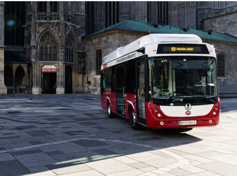 Autobus wodorowy we Wiedniu, fot. Wienier Linien